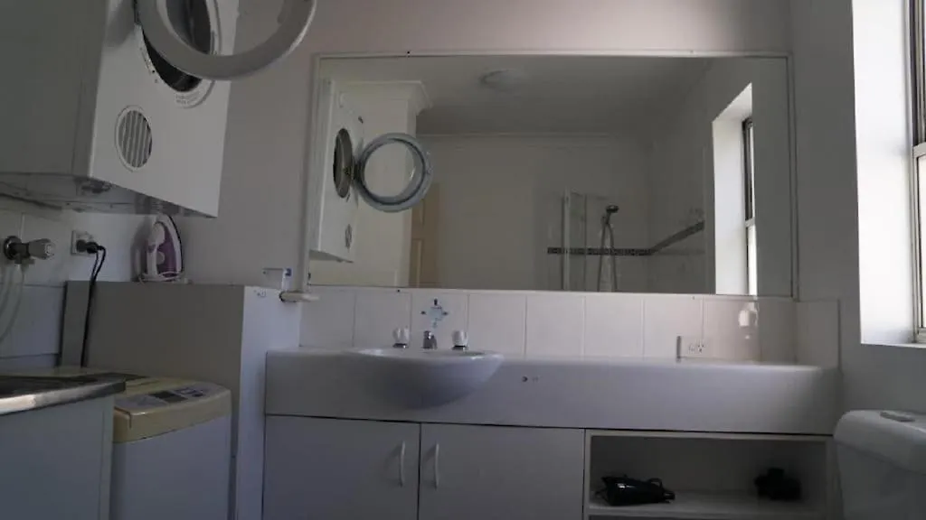 Surfers Paradise - 1 Bedroom Fully Furnished Apt Gold Coast 0*,  Australia